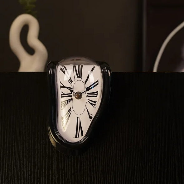 Melting Time Clock - view 6
